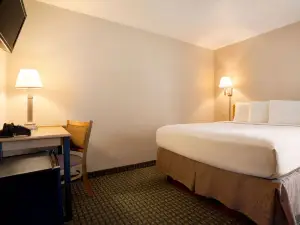 Travelodge by Wyndham Edgemont