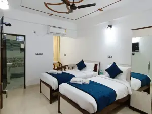 Hotel Aman Residency