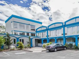 Econo Lodge Inn & Suites Old Saybrook - Westbrook