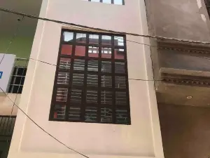 Delhi 6 Village Hangout