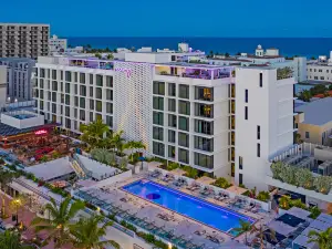 Moxy Miami South Beach