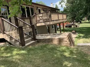 The Lake House on Pelican Lake