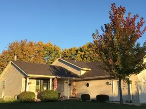 4 Bedroom Tri-level in a small Midwest town
