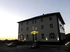 Hotel Ararat