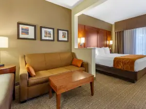 Comfort Suites