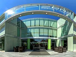 Hotel Zena Beauty & Shopping Center