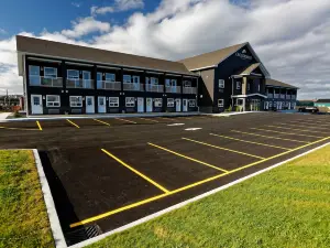 Crossroads Inn & Suites