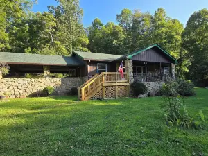 Yellow Creek Cabin