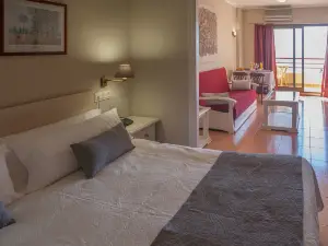 Apartahotel Aguadulce
