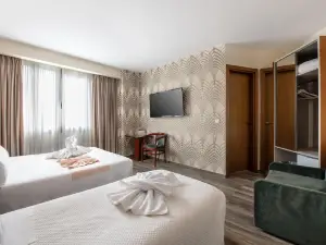 雅典金色之城酒店