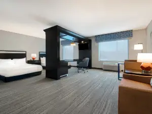 Hampton Inn & Suites Seattle/Federal Way