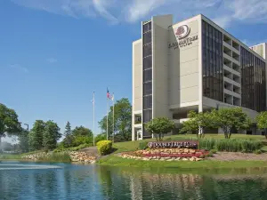 DoubleTree by Hilton Chicago - Oak Brook