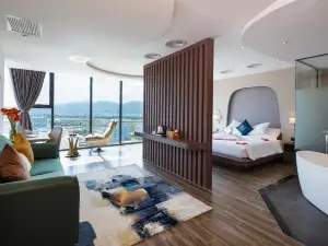 Amber Hotel Managed by HT