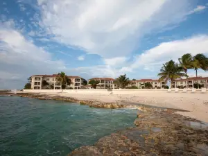George Town Villas by Cayman Villas