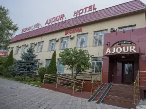 Отель Ajour