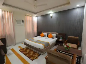 Meera Madhav Resort