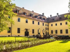 Hotel Klastrom