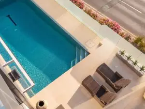 Ocean View Villa with Pool Spa & Cinema