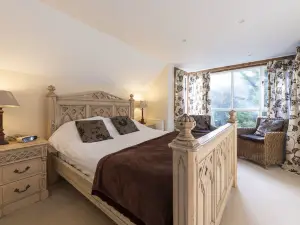 Felbrigg Lodge Bed and Breakfast
