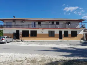 Adderley's Motel