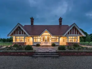 Close House