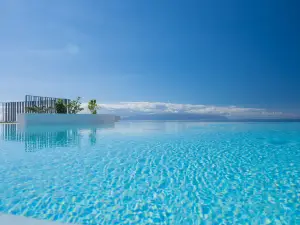 Los Jardines de Abama Suites