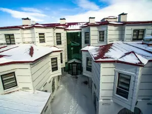 Kars-I Sirin Hotel