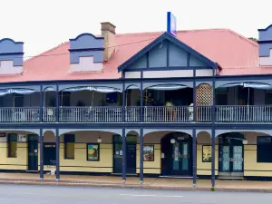 The Commercial Hotel Wallerawang
