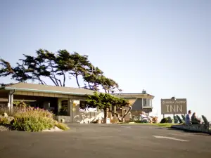 Cambria Shores Inn