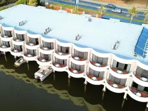 카프리 워터 컨트리 클럽