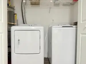 New Entire Place Cozy Quiet 2b2b Townhouse SP1275