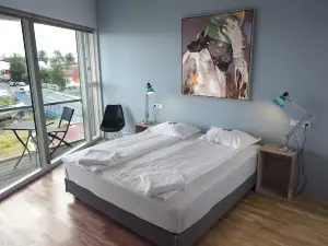 Luxury Apartment with a View of the Harbour