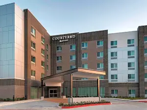 Courtyard Houston Sugar Land/Lake Pointe