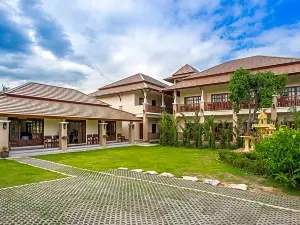 Oh Amphawa Boutique Resort