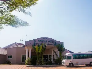 Smayak Hotel