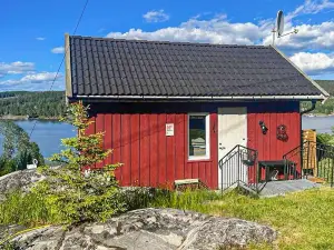 Beautiful Home in Hemnes with Wifi