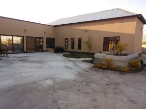 Lalani Prestige Guesthouse