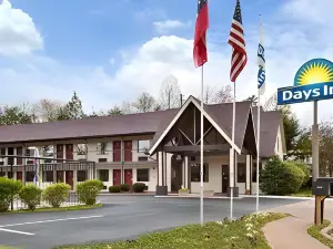 Knights Inn Cleveland GA