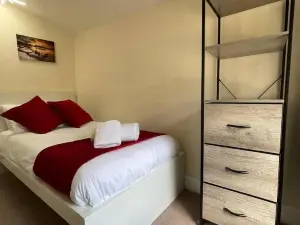 Charter House with Good Wifi