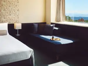 Hoshino Resorts Bandaisan Onsen Hotel