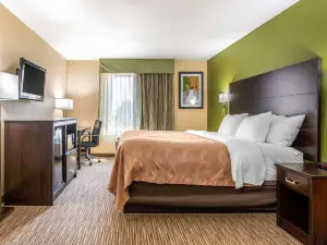 Quality Inn & Suites Brandenburg - Fort Knox