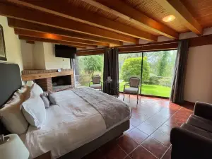 Loto Azul Hotel & Spa