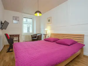 Midi Guestrooms