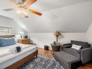 Mountain Retreat - Private Pool, Hot Tub & Fire Pit