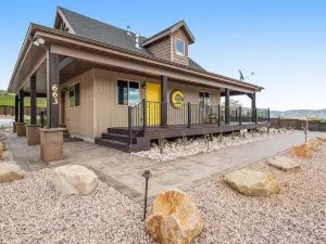 Family-friendly Home w/ Lake & Mtn. Views and Private Hot Tub - close to marina