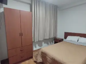 Hostal Yuraq Wasi 596