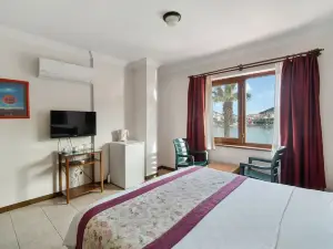 Fora Apart Hotel
