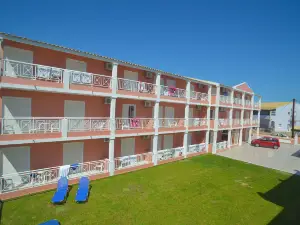 Angelina Hotel & Apartments