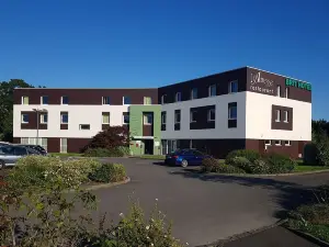 Brit Hotel Saint-Méen-Le-Grand en Brocéliande