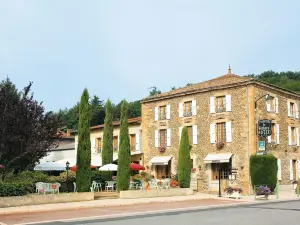 Logis Hôtel LE RELAIS